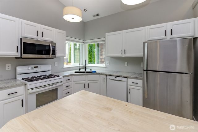 15315 87th Street Ct E, Puyallup, WA 98372