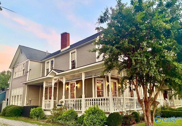 408 4th Avenue, Decatur, AL 35601