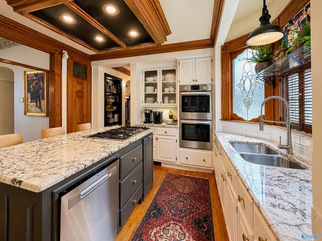 408 4th Avenue, Decatur, AL 35601