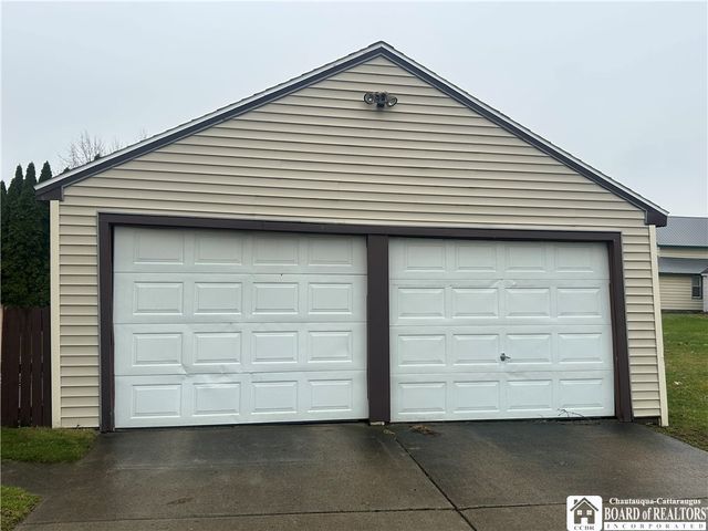 35 Genet Street, Dunkirk, NY 14048