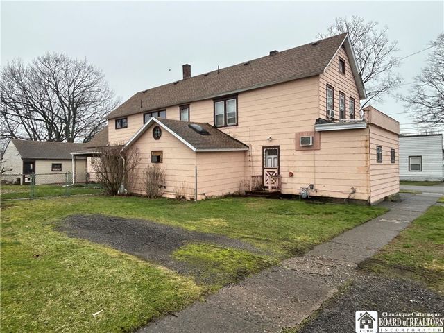 35 Genet Street, Dunkirk, NY 14048