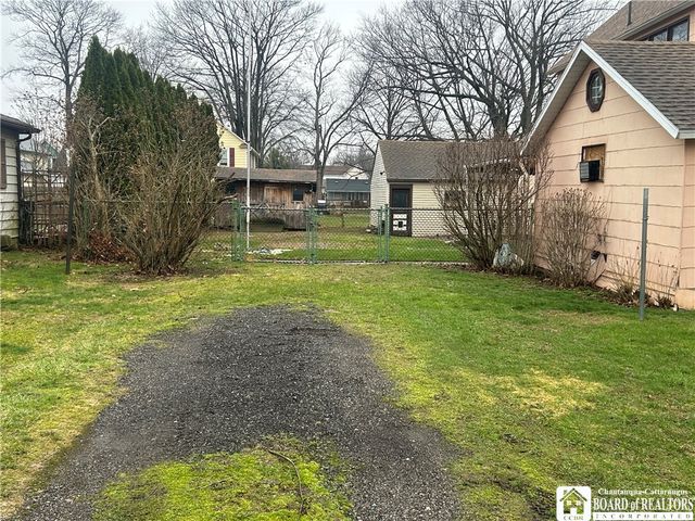 35 Genet Street, Dunkirk, NY 14048