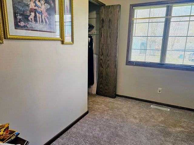 404 Stanley Street, West Saint Paul, MN 55118