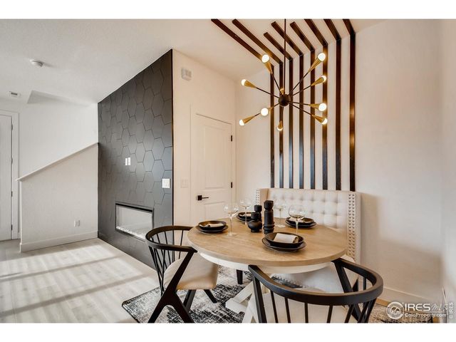 2771 Bear Springs Cir, Longmont, CO 80503