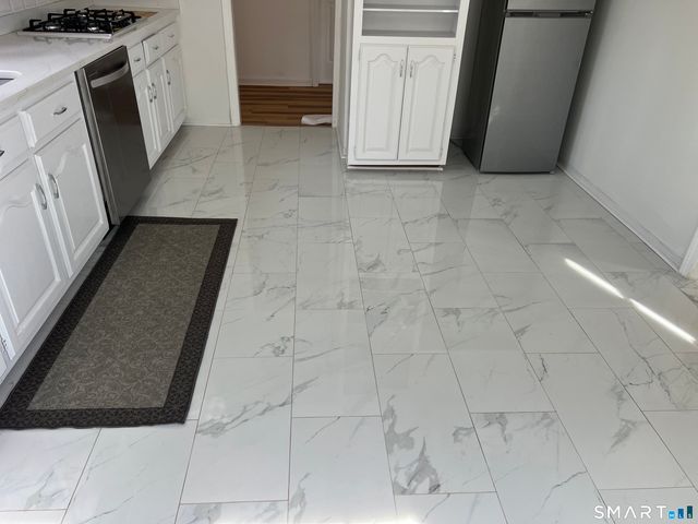 42 Sandy Drive, Bristol, CT 06010