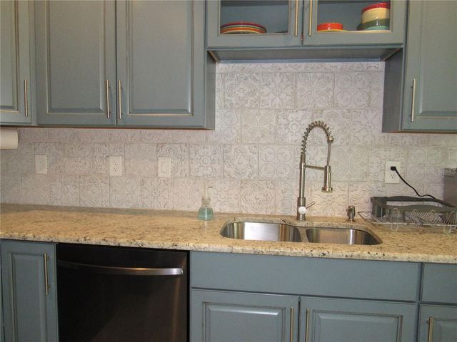 2074 & 2076 COMO STREET, Port Charlotte, FL 33948