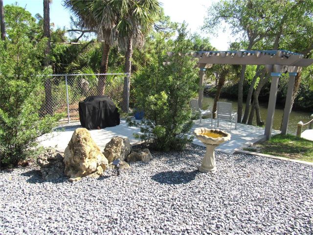 2074 & 2076 COMO STREET, Port Charlotte, FL 33948