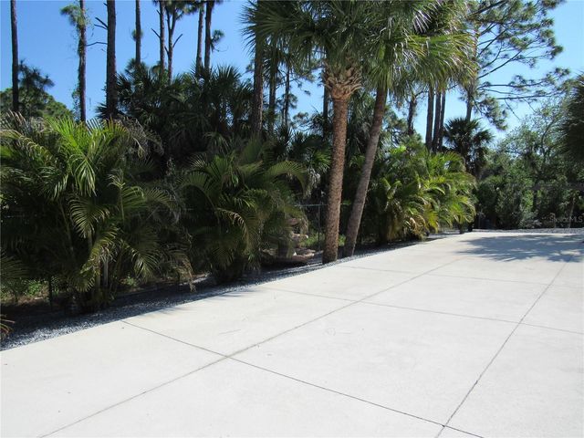 2074 & 2076 COMO STREET, Port Charlotte, FL 33948