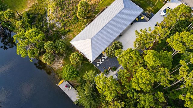 2074 & 2076 COMO STREET, Port Charlotte, FL 33948