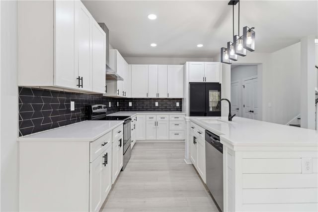 128 Rockmont Road, Easley, SC 29640