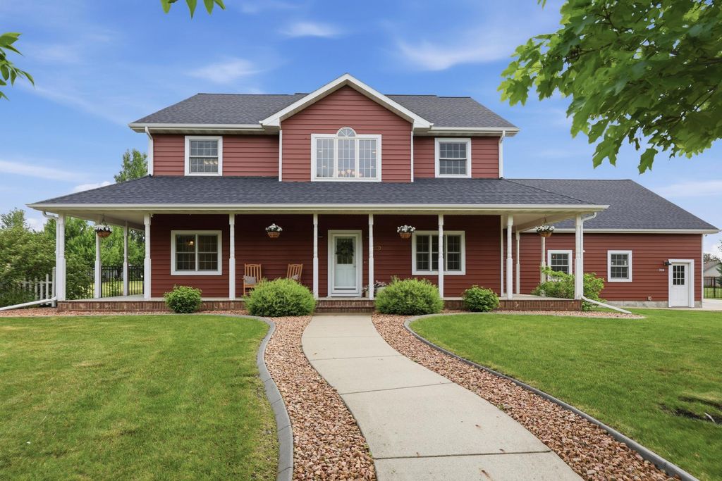 2310 Hillcrest Lane, Hawley, MN 56549