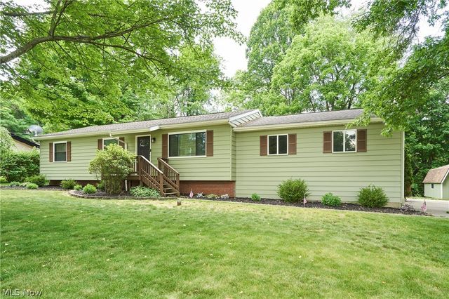 2808 Lynne Road, Akron, OH 44312