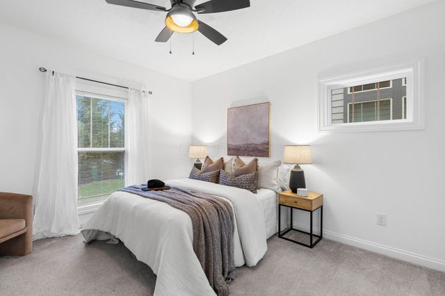 875 Pinnacle Pointe, 32, Gahanna, OH 43230