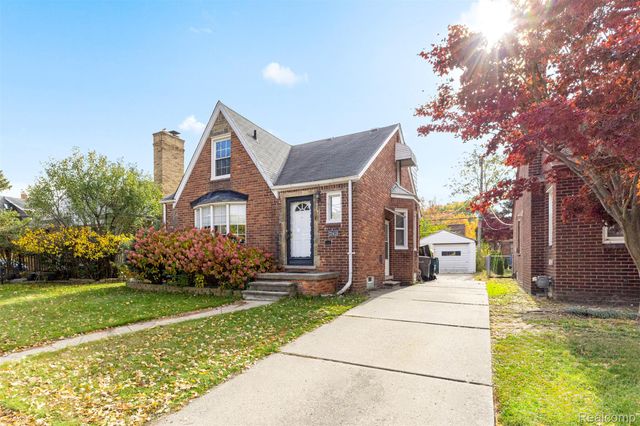 22413 Heinze Street, Dearborn, MI 48128