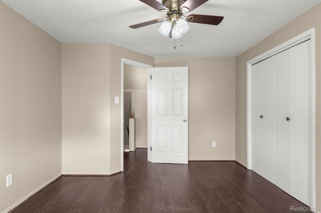 22413 Heinze Street, Dearborn, MI 48128