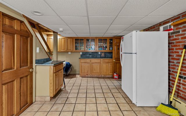 498 Cedarhurst Avenue, Cedarhurst, NY 11516