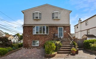 498 Cedarhurst Avenue, Cedarhurst, NY 11516
