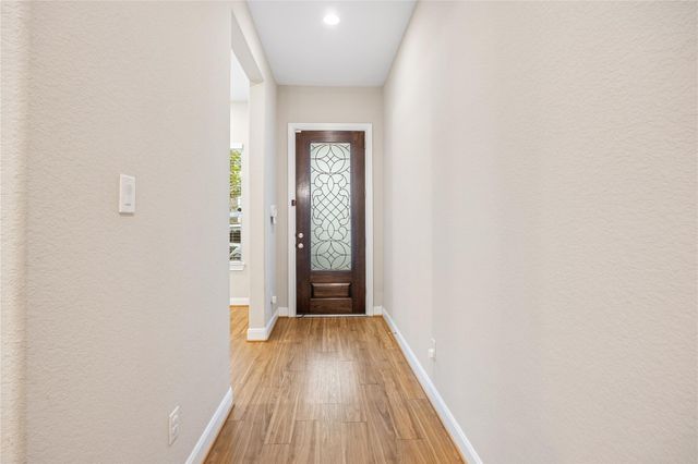 10408 Quiet Courtyard Road, Houston, TX 77043