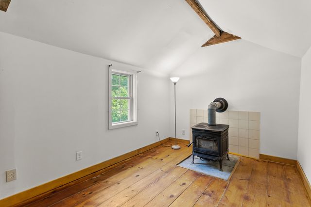 102 Green Road, Raymond, NH 03077