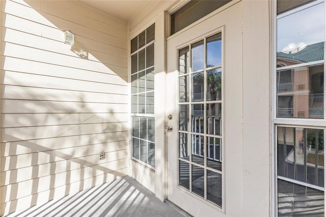 3205 BAY CLUB CIRCLE 3205, Tampa, FL 33607