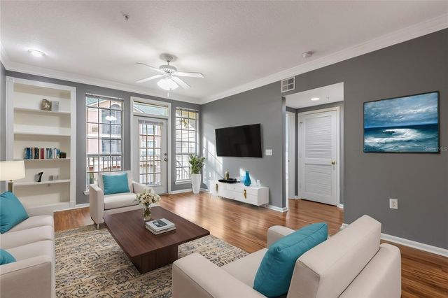 3205 BAY CLUB CIRCLE 3205, Tampa, FL 33607