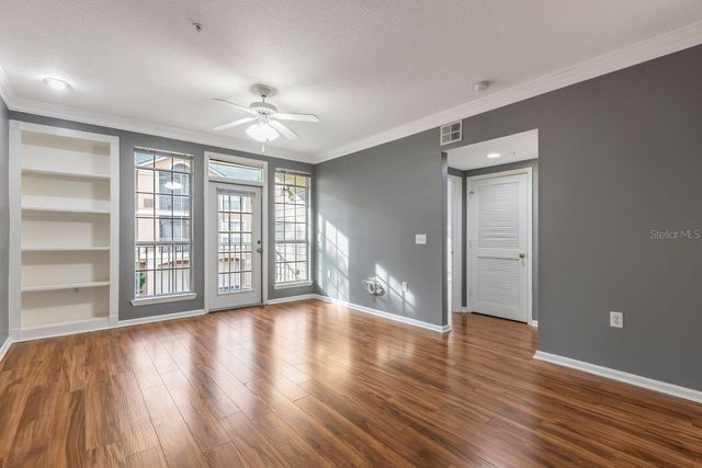 3205 BAY CLUB CIRCLE 3205, Tampa, FL 33607
