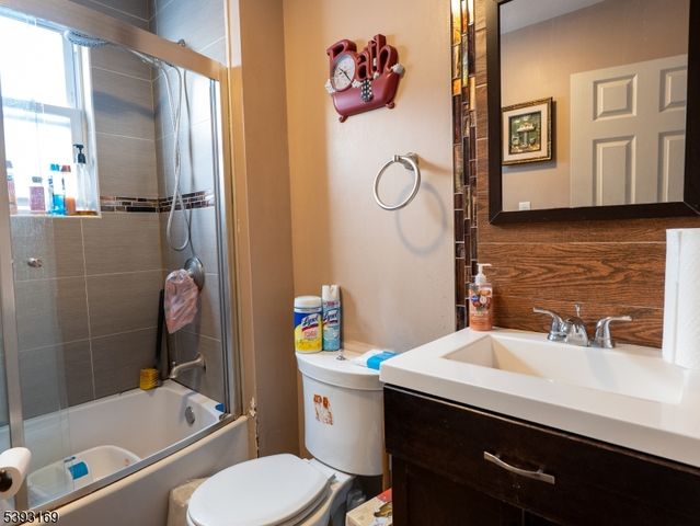 315 Winans Ave, Hillside Twp., NJ 07205