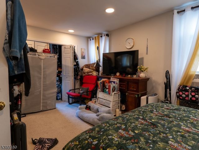 315 Winans Ave, Hillside Twp., NJ 07205