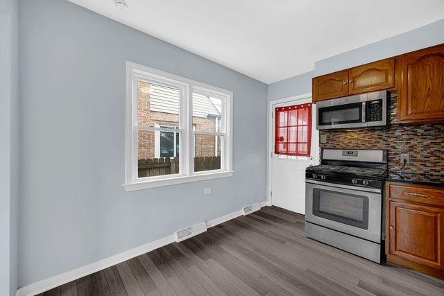 1600 State Line Road, Calumet City, IL 60409