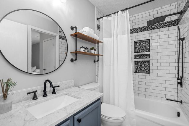 6668 Hilmar Drive, Westerville, OH 43082