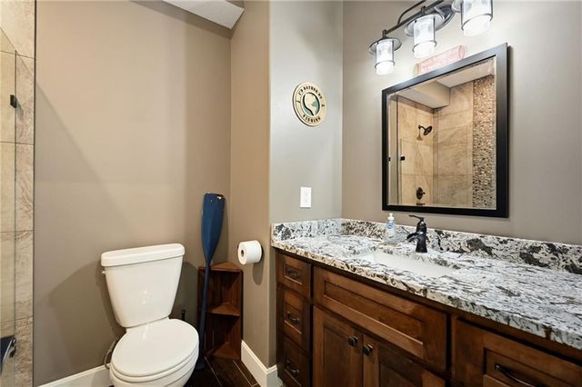 22614 Surrey Lane, Peculiar, MO 64078