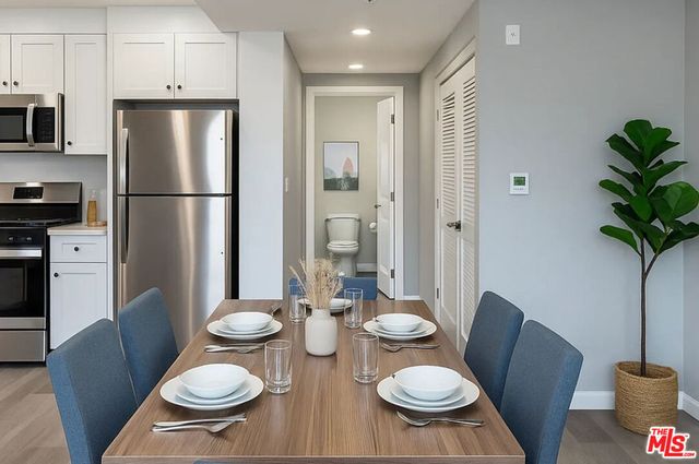 1372 W 35th Place, Los Angeles, CA 90007