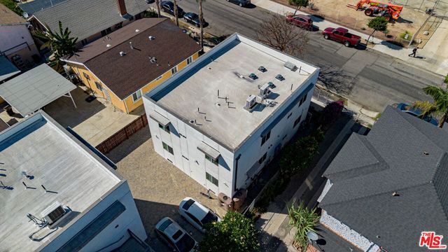 1372 W 35th Place, Los Angeles, CA 90007