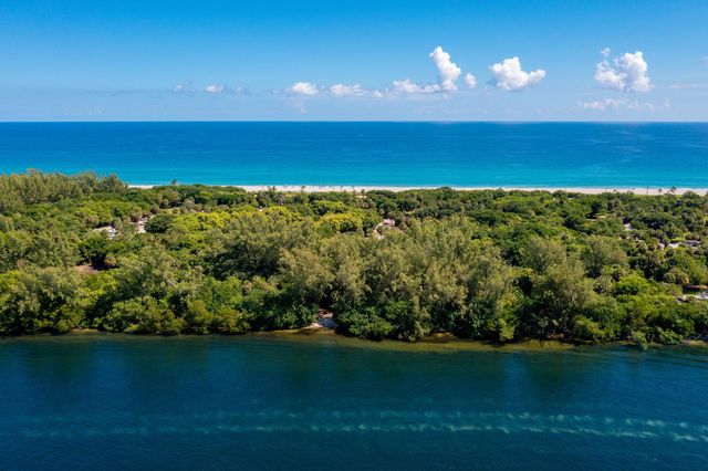 3363 NE 6th Drive, Boca Raton, FL 33431