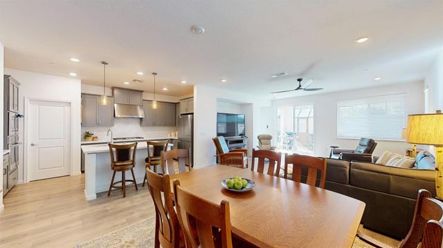 1399 Carson River Loop, Lincoln, CA 95648