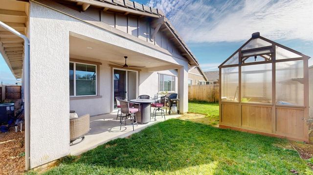 1399 Carson River Loop, Lincoln, CA 95648