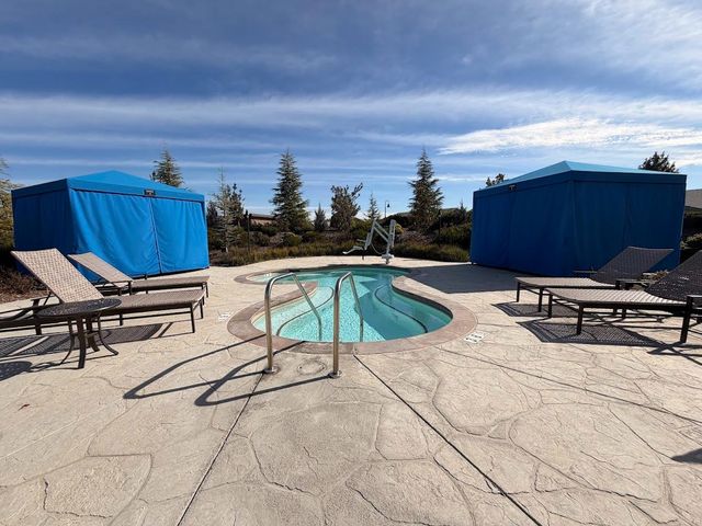 1399 Carson River Loop, Lincoln, CA 95648