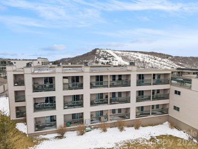 301 Pinnacle Inn Road 3304A, Beech Mountain, NC 28604