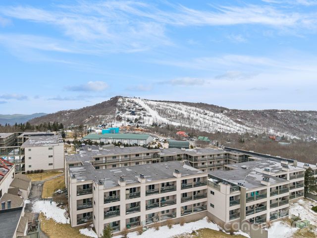 301 Pinnacle Inn Road 3304A, Beech Mountain, NC 28604