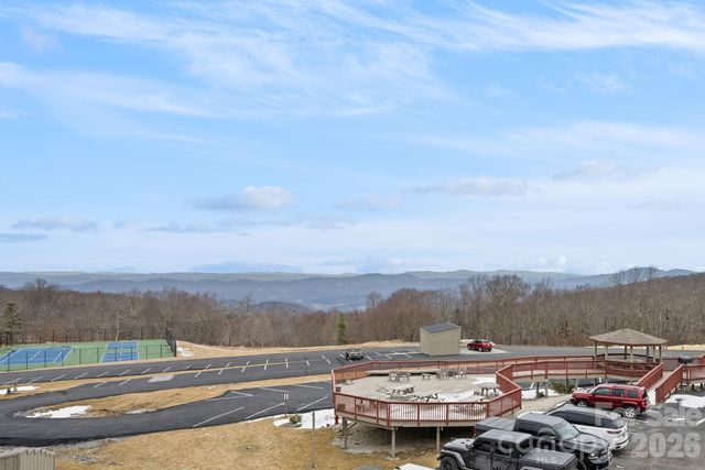 301 Pinnacle Inn Road 3304A, Beech Mountain, NC 28604