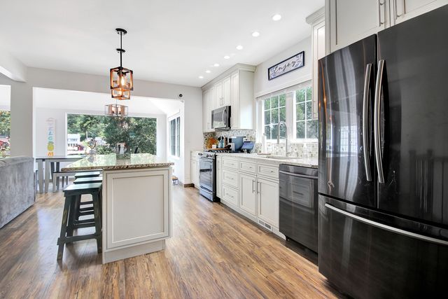 Address unavailable.