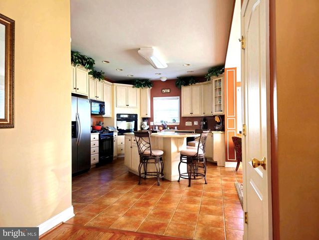 609 RAVENGLASS DR, Townsend, DE 19734