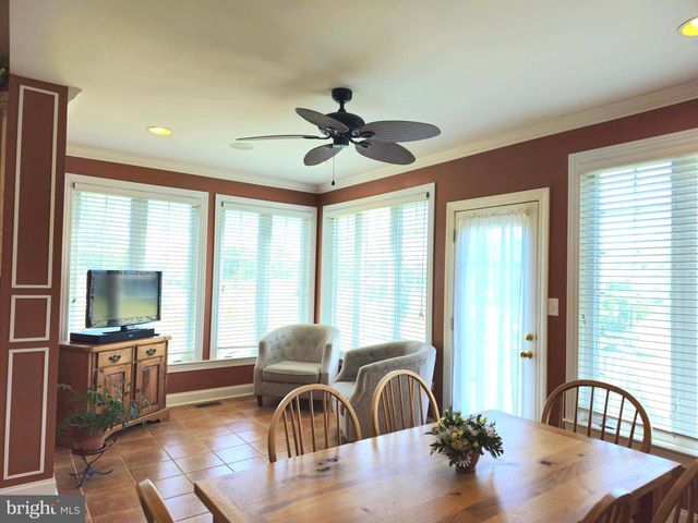 609 RAVENGLASS DR, Townsend, DE 19734