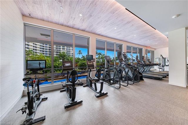 320 Seaview CT 1207, Marco Island, FL 34145