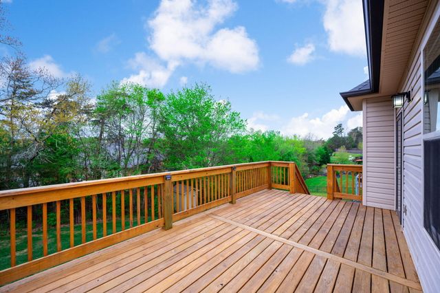 9622 Shooting Star Circle, Soddy Daisy, TN 37379