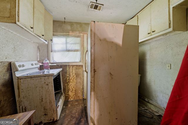 4661 Puckett Street, Forest Park, GA 30297
