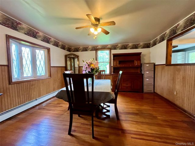 366 Van Burenville Road, Middletown, NY 10940