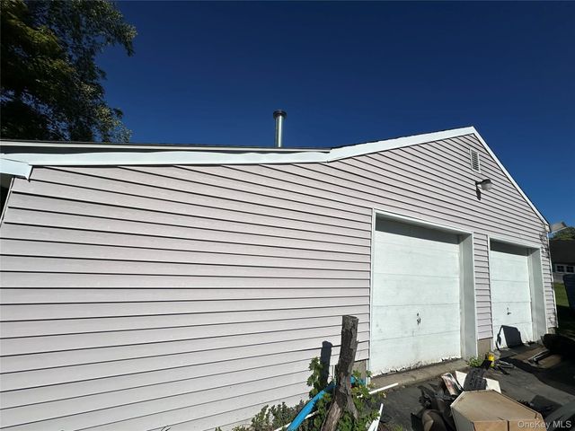 366 Van Burenville Road, Middletown, NY 10940