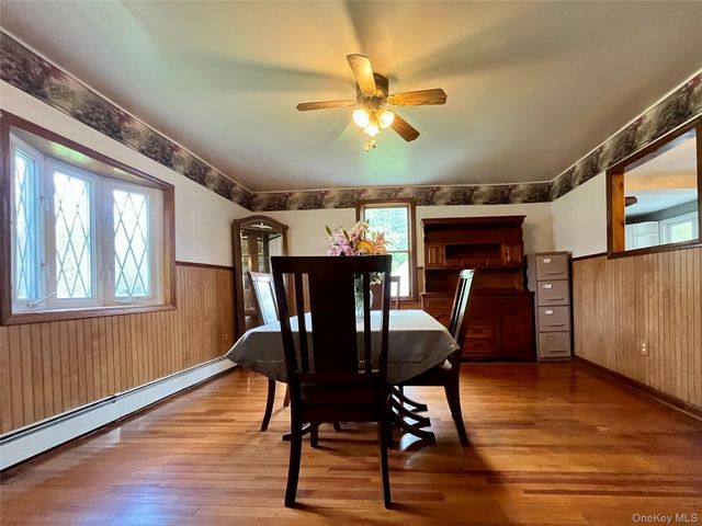366 Van Burenville Road, Middletown, NY 10940