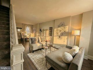 77 RAILROAD AVE, Roebling, NJ 08554